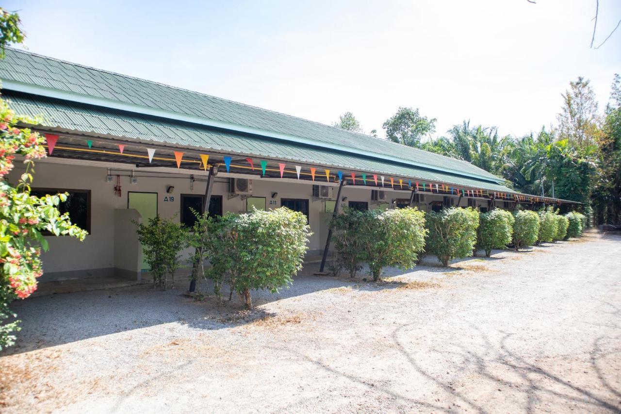 โอโย 627 สายไทย การ์เดนโฮม ทราเวล Hotel Ao Nang ภายนอก รูปภาพ